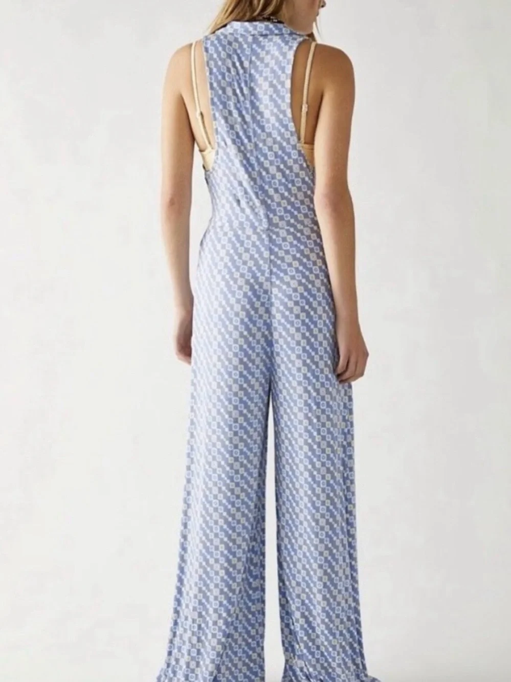 Free People Shayla Blue Geometric Halter Wide Leg Jumpsuit M NWOT - Picture 3 of 14